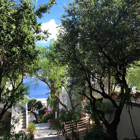 Macakizi Rezort Golturkbuku