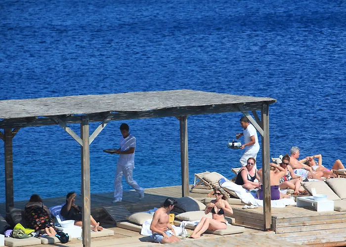 Macakizi Türkbükü